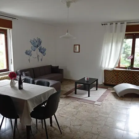 La Maison Des Fleurs Appartement Fenis