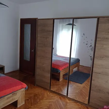 La Maison Des Fleurs Appartement Fenis