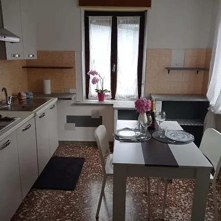 La Maison Des Fleurs *