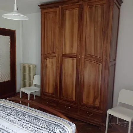 La Maison Des Fleurs Fenis