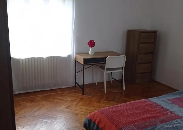 Apartment La Maison Des Fleurs Fénis