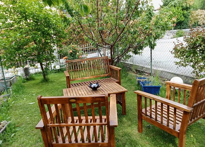 La Maison Des Fleurs Lägenhet